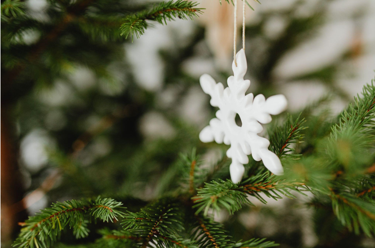 Transform Your Home with a Pink Christmas Tree